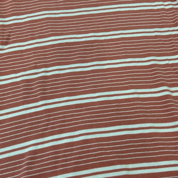 NWOT Time and Tru Women's Elbow-Length Sleeve T-Shirt - Picture 8 of 8